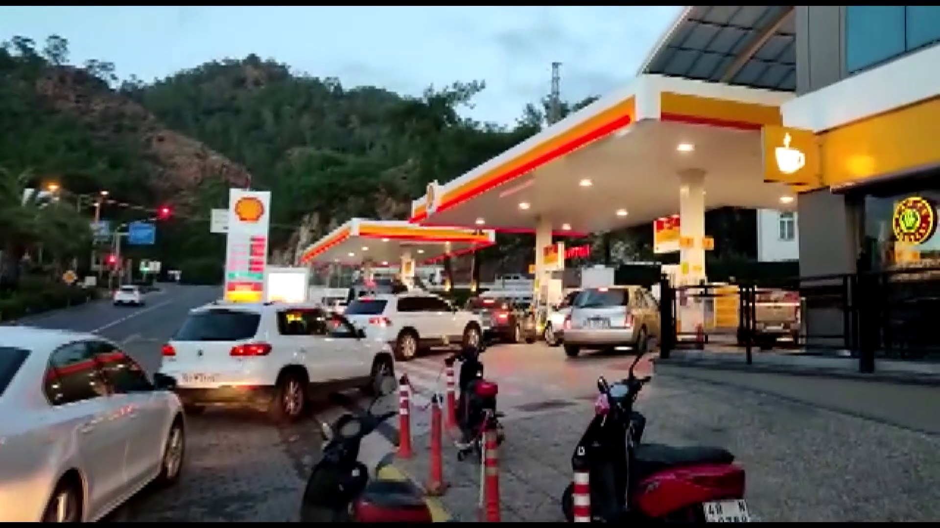 Ağaoğlu: 3 katını vermeye talibiz