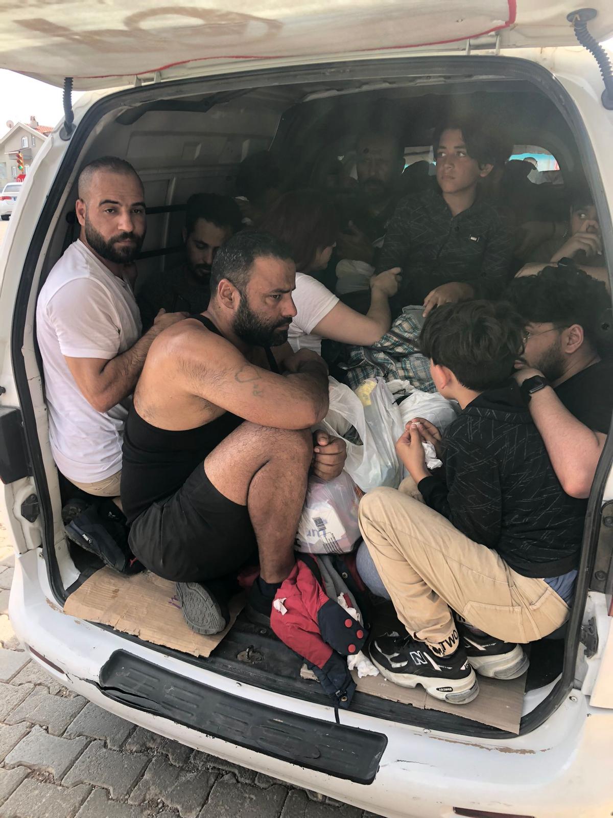Belediye girişindeki Metal kapı dedektörü kaldırıldı