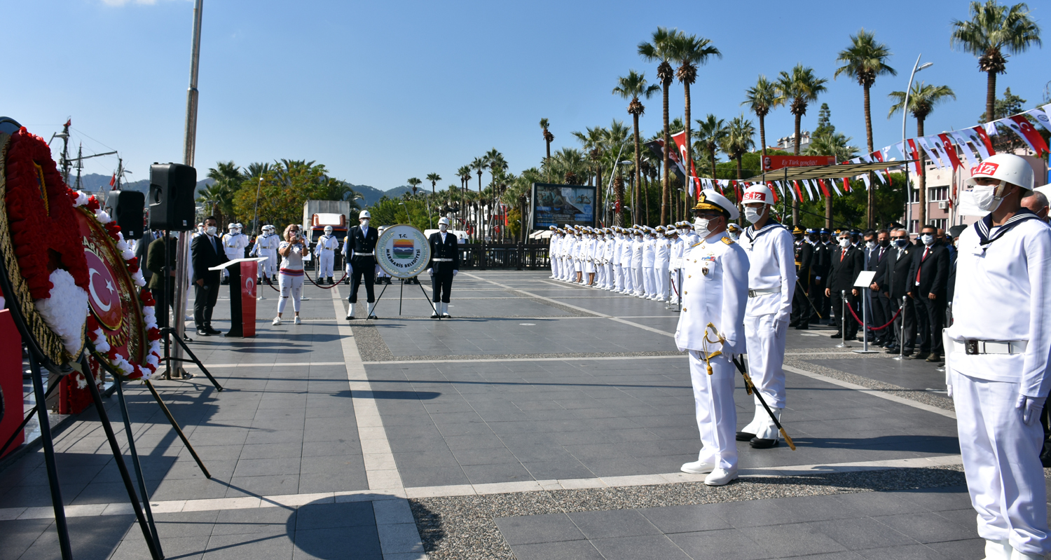 İskoç turist koluna Atatürk dövmesi yaptırdı